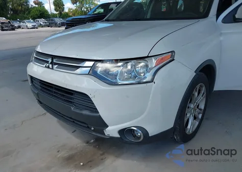 2015 Mitsubishi Outlander Se z USA, uszkodzony, nr VIN JA4AD3A32FZ009140